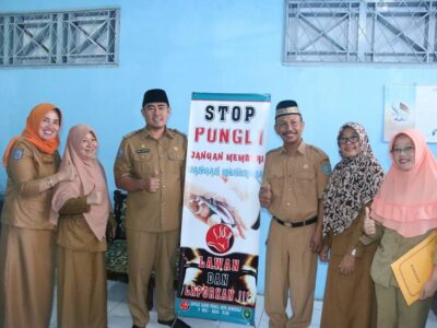 Inspektorat Kota Bengkulu Pasang Banner Anti Pungli