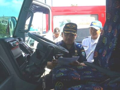 Pastikan Keamanan Penumpang, Sopir Bus Dites Urine