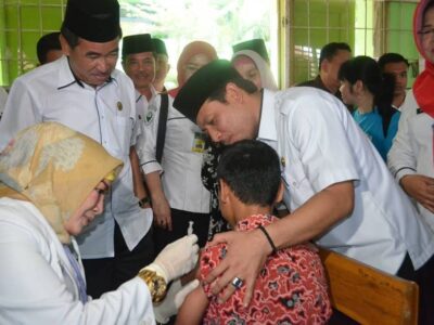 Pemkot Targetkan Pelajar Bebas Virus MR