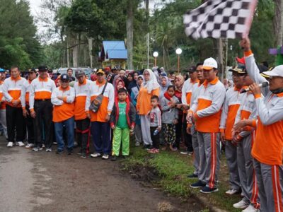 Gerak Jalan Sehat Meriahkan HUT ke 70 Bengkulu Selatan