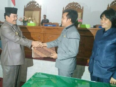 DPRD Seluma Gelar Paripurna Persetujuan, Evaluasi Gubernur Terhadap RAPBD Tahun 2018