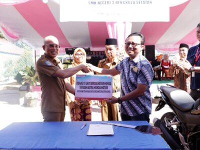 Kunjungi SMK 3 BS, Gusnan Titip Pesan Ke Pelajar