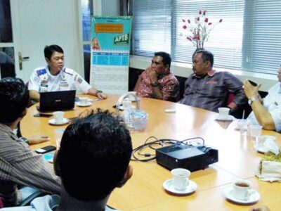 Bahas Perda Perpakiran, DPRD Kota Kunker ke Dishubtrans DKI Jakarta