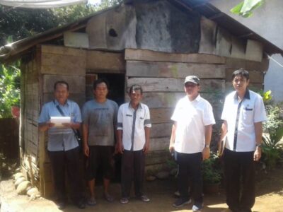 Cepat Tanggap, Dinas Perkim BS Segera Bedah Rumah Warga Desa Gunung Sakti