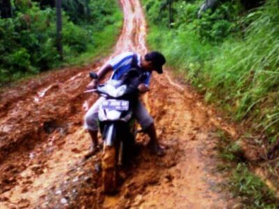 Pengerjaan Jalan Trans Karang Cayo Ditargetkan Selesai Tahun Ini