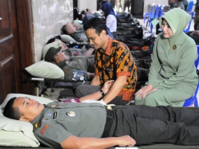 HUT Korem 082/CPYJ, Darah Prajurit Disumbangkan