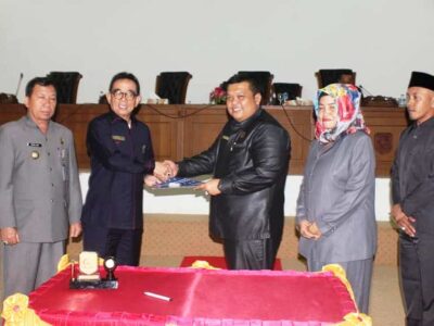 Raperda Pertanggung Jawaban Pelaksanaan APBD 2018 Disahkan