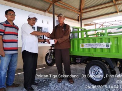 Dua Koptan di Bengkulu Selatan Terima Bantuan UPPO