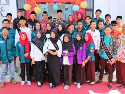 Gubernur Rohidin Dorong STIA Jadi Universitas