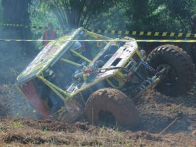 Offroader Nasional Pacu Adrenalin dan Jajaki Medan Ekstrim Bengkulu