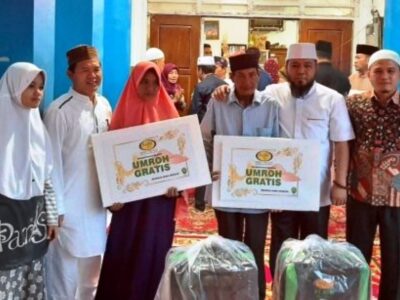 Walikota Penuhi Janji Umrohkan Orangtua Mayang Sari