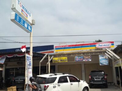 Pemkab Bengkulu Utara Segel Indomaret