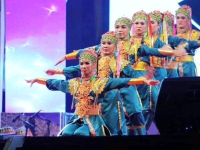 Final Tari Kreasi Tabut Bius Ribuan Penonton