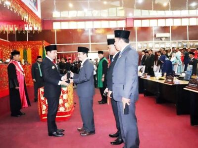 Tiga Unsur Pimpinan DPRD Kota Bengkulu Resmi Dilantik