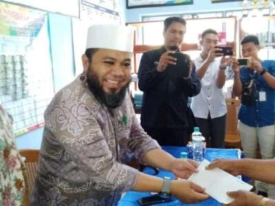 RT, RW, Ketua Adat dan Linmas di 3 Kecamatan Terima BOp