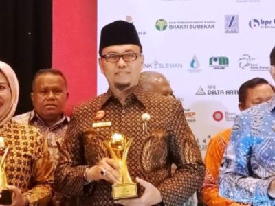 PDAM Kota Bengkulu Raih Penghargaan Top BUMD 2019