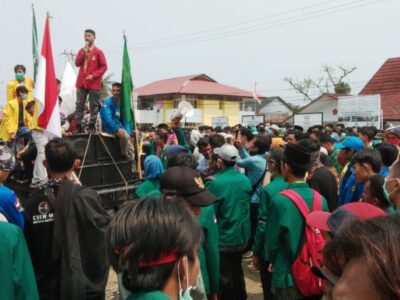 Ribuan Mahasiswa Kembali Geruduk DPRD Bengkulu