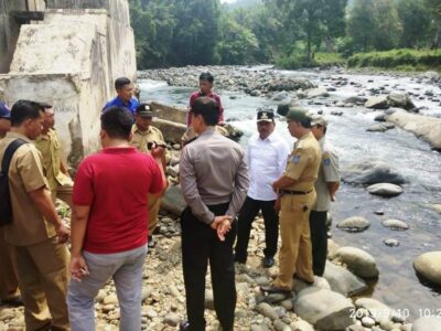 Masyarakat Simpang Ketenong Minta Bupati Jangan Omdo