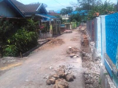 Program Kotaku Bangun Rabat Beton dan Drainase