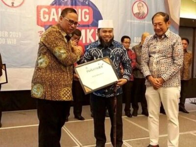 Wali Kota Helmi Terima Natamukti Award 2019 dari ICSB