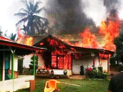 Ditinggal ke Kebun, Rumah Warga di Bengkulu Utara Dilahap Si Jago Merah