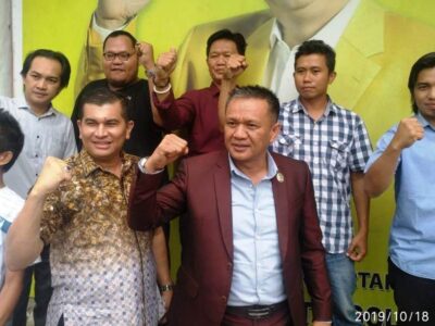 Pilkada 2020, Fitra Martin Ambil Formulir Bakal Calon Bupati di Golkar
