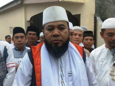 Memuliakan Tamu, Walikota Helmi Ajak Peserta Porwil Makan Akbar