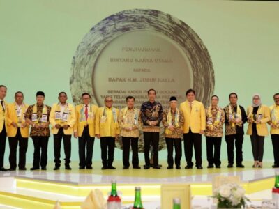 Dipimpin Rohidin Mersyah Golkar Bengkulu Sandang Penghargaan Terbaik