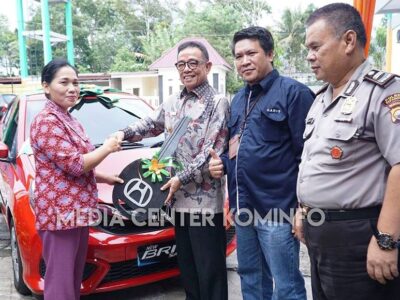 Bupati Hidayat Serahkan Hadiah Utama Bank Bengkulu