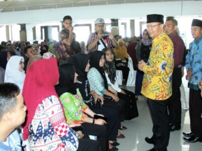 Gubernur Rohidin Berbagi Kiat Sukses kepada Para Pelamar CPNS