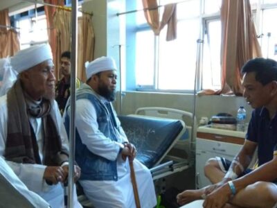 Wali Kota Helmi Kunjungi Korban Kecelakaan Bus Sriwijaya