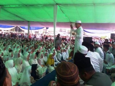 Ribuan Warga Kepahiang Banjiri Tabligh Akbar Ustaz Das’ad