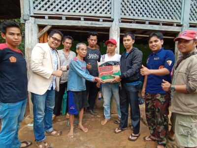 Pemuda Muhammadiyah Seluma Salurkan Bantuan untuk Korban Banjir