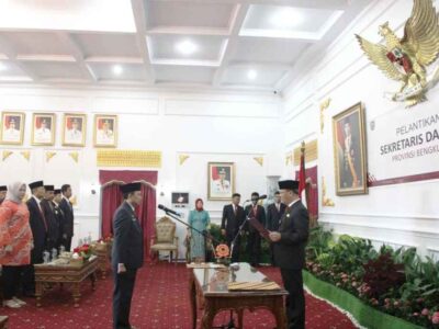 Hamka Sabri Dilantik Jadi Sekda, Ini Pesan Gubernur Bengkulu