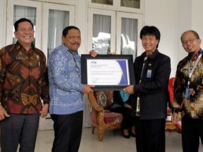 Bupati Mian Terima Penghargaan dari BPKP