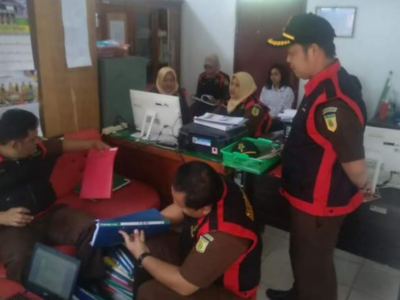 Jaksa Geledah Kantor Satpol PP Kota Bengkulu