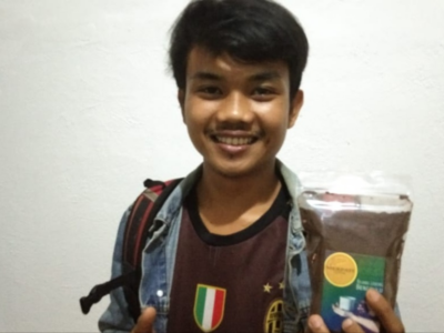 Merintis Bisnis Kopi Lewat Online Dari Tanah Kelahiran