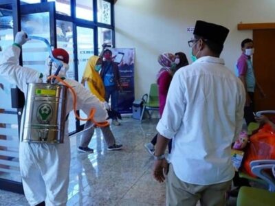 Antisipasi Corona, Pemprov Bengkulu Lakukan Penyemprotan Disinfektan