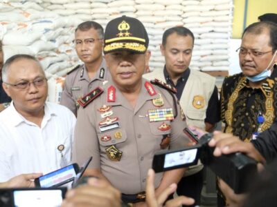 Cek Gudang Bulog, Kapolda: Stok Sembako Aman, Masyarakat Tak Perlu Khawatir