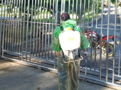 Mahasiswa Bergerak Lawan Covid-19, PMKRI Bengkulu Semprotkan Disinfektan