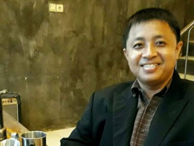 Helmi Hasan Klaim Seluruh Warga Kota Sudah Dikasih Vitamin C, Melyan Sori: Kapan?