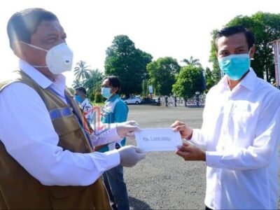 Tangani Covid-19, Bupati Mian Beri Insentif Tenaga Medis