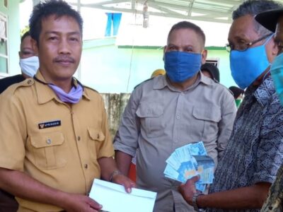 Pemdes Gedung Agung Salurkan BLT Dana Desa