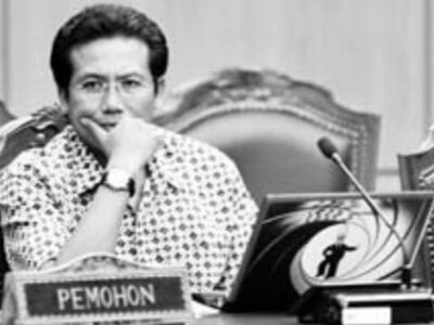 Rosiana Ungkap Masa Lalu Rocky Gerung dengan Jubir Istana