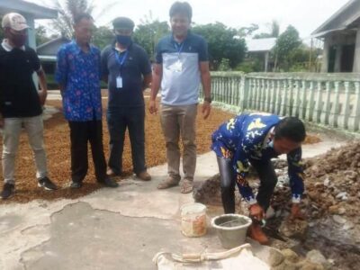 Desa Taba Padang Lakukan Peletakan Batu Pertama Pembangunan Tugu Pahlawan