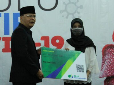 Gubernur Rohidin Asuransikan 3.397 Tenaga Honorer Pemprov