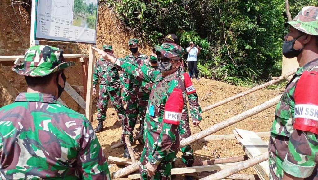 Danrem 012/TU Didampingi Dandim 0105/Abar Tinjau TMMD Ke-108 di Lango