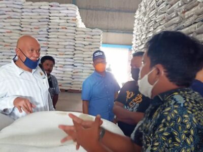 Pastikan Stok Bapok Aman Selama Pandemi, DPRD Provinsi Sidak Gudang Bulog