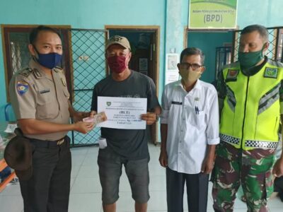 Polsek Seginim: Penyaluran BLT Kembang Ayun Sesuai Protokol Kesehatan COVID-19