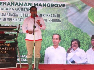 Ekosistem Mangrove Harus Dikelola Secara Bijak
